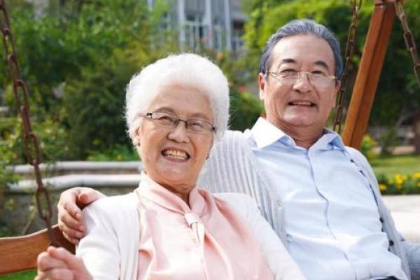 胖嘟嘟的幸福笑容
