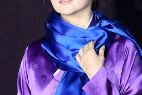 李英爱：高贵面相，优雅气质，她是娱乐圈的气质女神