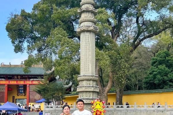李湄：优雅如莲，名扬四海的吉祥佳名