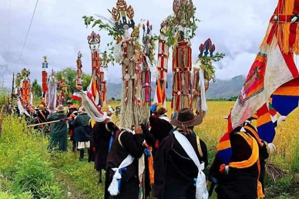 藏族特色节日大盘点，传统文化魅力无限