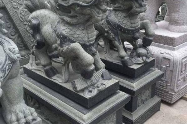 财源滚滚！必看风水招财石头图片大全，让您财运亨通
