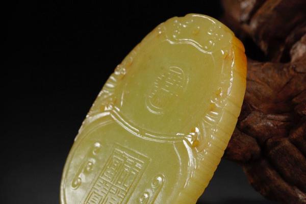 黄玉珠：玉质晶莹，珠光宝气，富贵吉祥之选