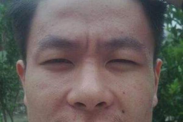 男印堂高面相：财运亨通，事业发达的吉祥征兆