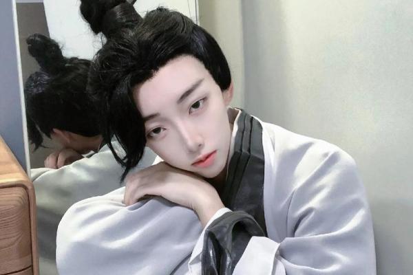 李承泽的名字传递的文化内涵与个性特征