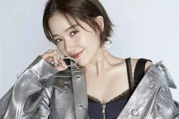 阚清子运势大起底：命理师独家解读明星运势之谜
