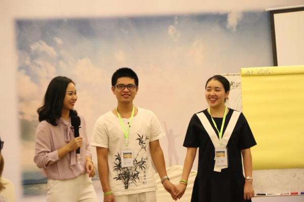 吴妮娜：温柔如水，智慧绽放的姓名魅力
