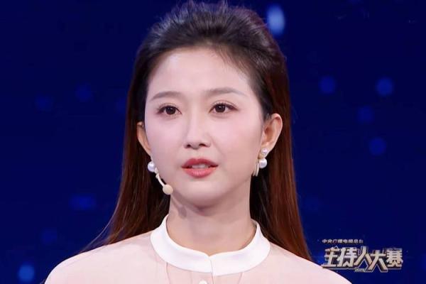 刘心心：柔情似水，心悦灵动