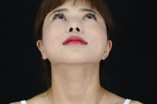 面相揭秘：下颌骨形状决定命运轨迹
