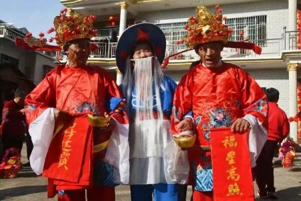 春节里的民俗盛宴：年味儿浓，喜庆满人间