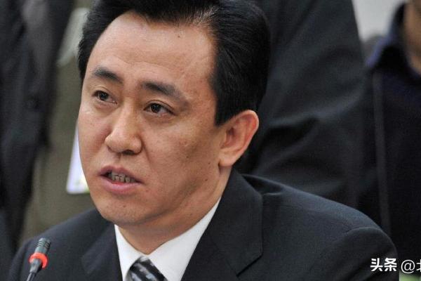 恒大帝国掌门人许家印：揭秘他的命理之谜！