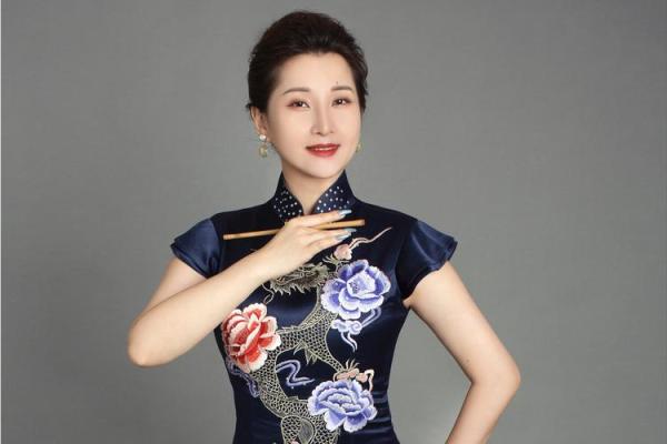 李佳橦：吉祥如意，未来可期，姓名运势全面解析