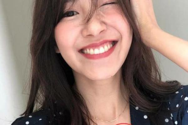 锁骨上的神秘印记：揭秘女性痣相的秘密魅力